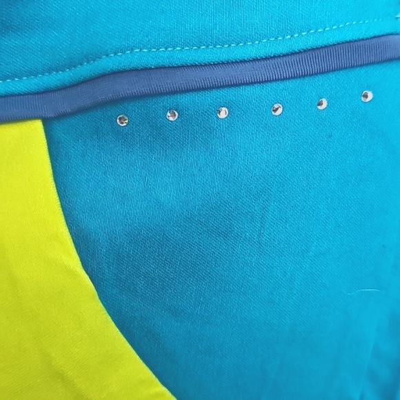 Swingdish Women's Teal And Lime Golf Shorts With Crystals NWT SZ Large - Picture 5 of 6